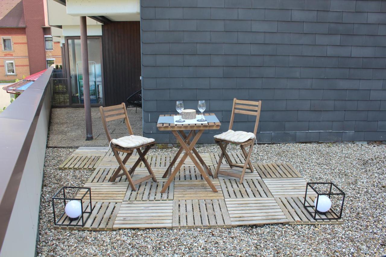 1-Zimmer-Apartment Mit Grossem Balkon Schönwald Ngoại thất bức ảnh